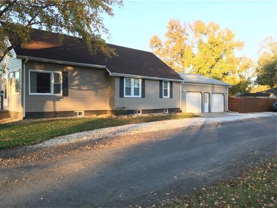 503 Denby St, Carlinville, IL