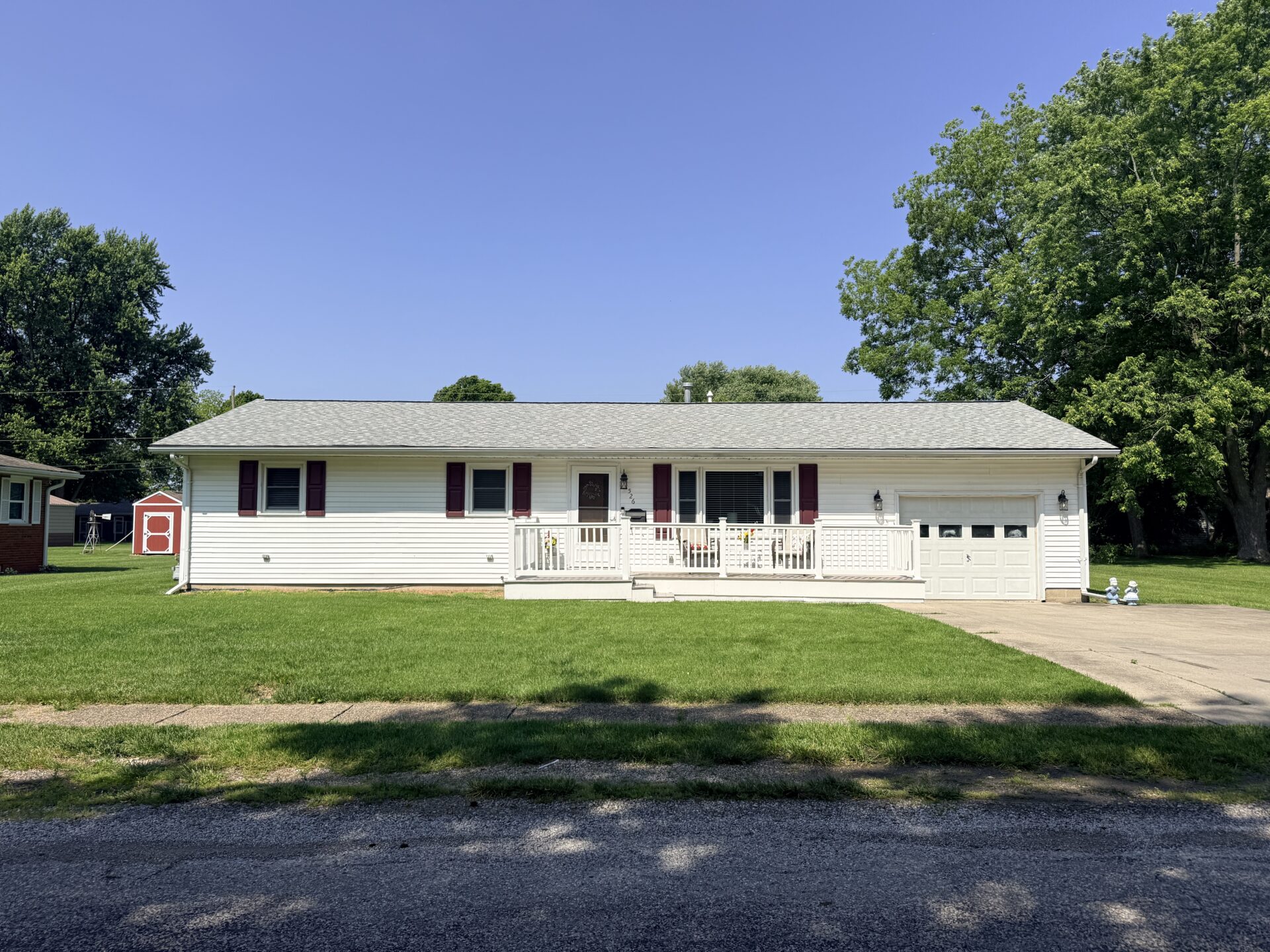 526 Harrington St. Carlinville, IL 62626
